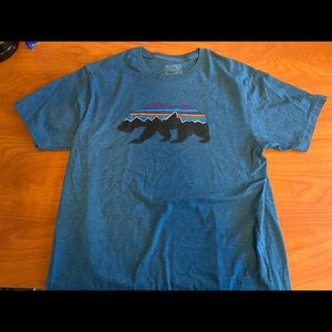 Patagonia Men’s Medium T-shirt